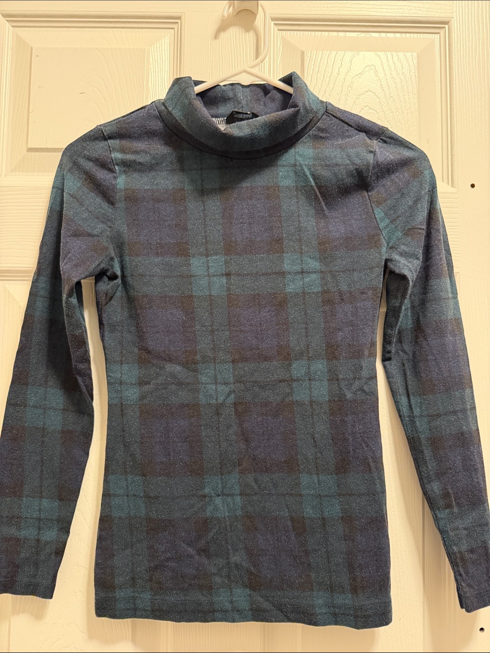 Ann Taylor Petite Black Watch Tartain Plaid Turtleneck Top